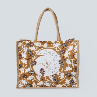 Picture of Woodland Trust sleeping squirrel bag