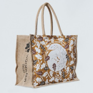 Picture of Woodland Trust sleeping squirrel juco bag