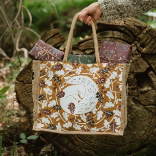 Picture of Woodland Trust sleeping squirrel juco bag